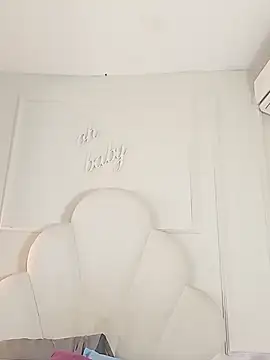 Kaylachannell online show from 26, 11, 2025