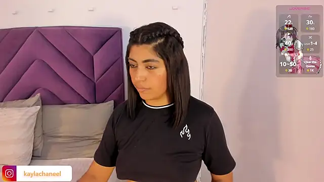 Kaylachannell online show from 11, 4, 2026