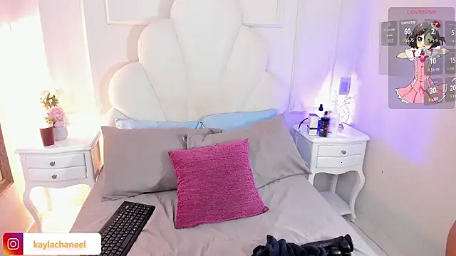 Kaylachannell online show from 11, 3, 2026