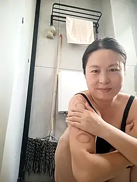 chengcheng12 online show from 9, 10, 2025