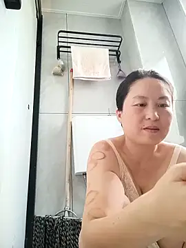 chengcheng12 online show from 10, 10, 2025