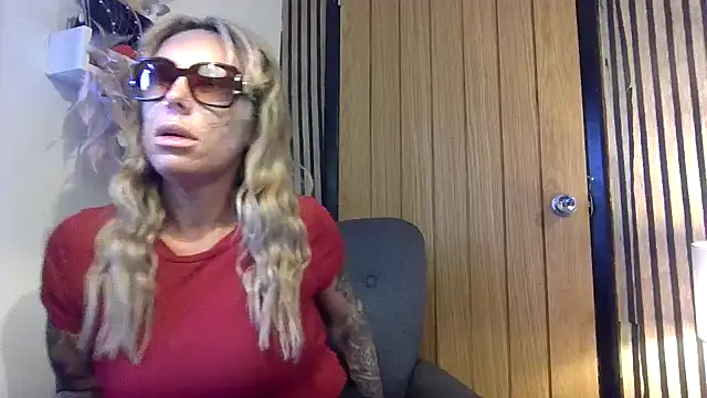 poppyinga1 online show from 20, 2, 2026