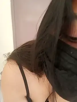 nishaa baby online show from 3, 10, 2025