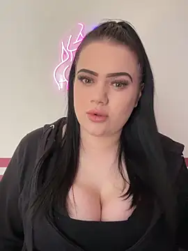 Shellybttn online show from 9, 4, 2026