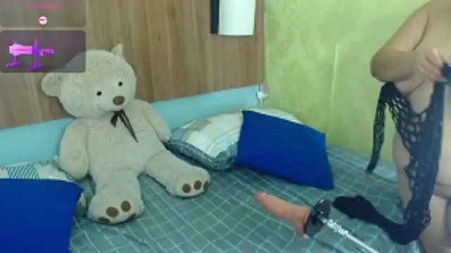 Madison Copers online show from 12, 11, 2025