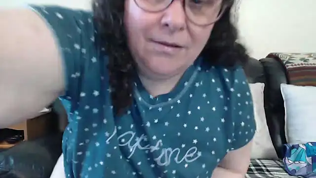 Snapshot of Juicy_Julie469 chatting on 7, 10, 2025 Juicy Julie469 online show from 7, 10, 2025