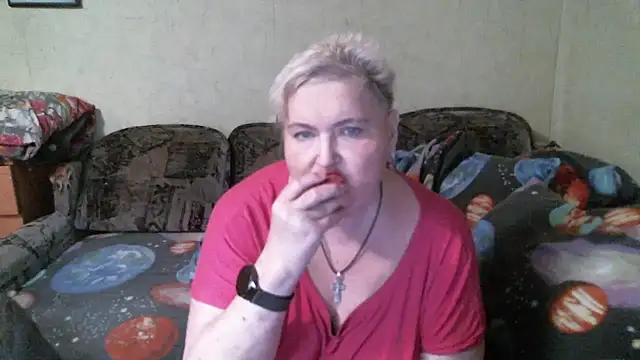 Snapshot of Lana555 chatting on 12, 6, 2026 Lana555 online show from 12, 6, 2026