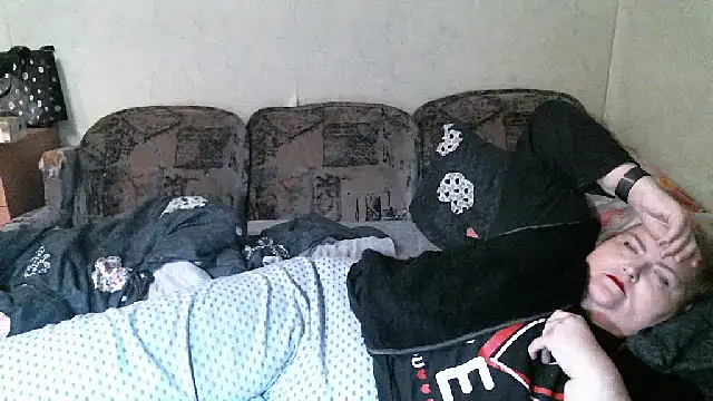 Snapshot of Lana555 chatting on 5, 11, 2025 Lana555 online show from 5, 11, 2025