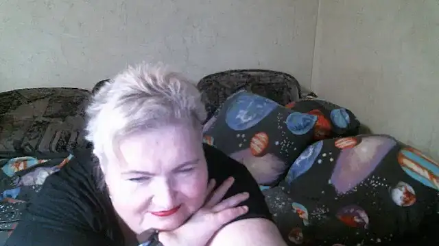 Snapshot of Lana555 chatting on 11, 6, 2026 Lana555 online show from 11, 6, 2026