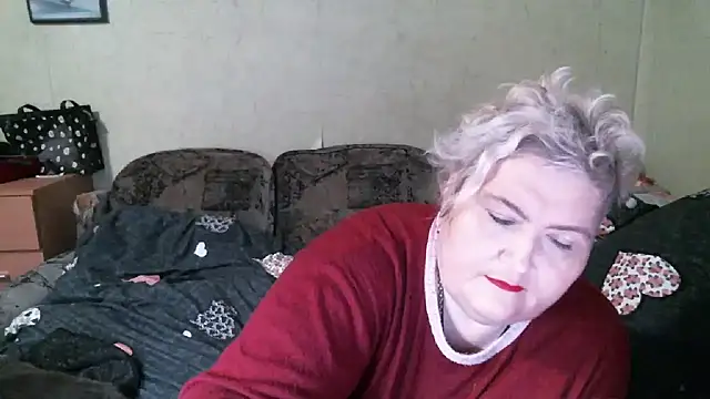 Snapshot of Lana555 chatting on 22, 10, 2025 Lana555 online show from 22, 10, 2025