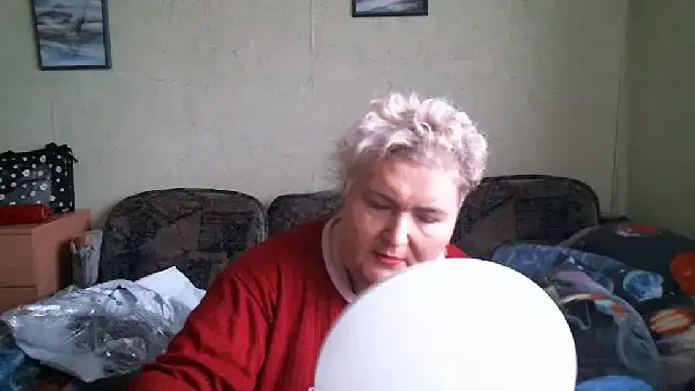 Snapshot of Lana555 chatting on 20, 10, 2025 Lana555 online show from 20, 10, 2025