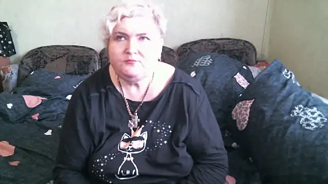 Snapshot of Lana555 chatting on 25, 10, 2025 Lana555 online show from 25, 10, 2025