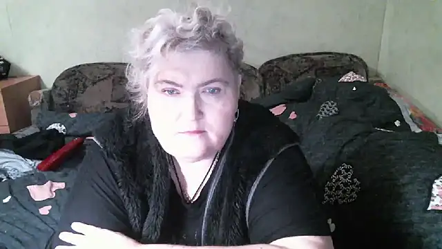 Snapshot of Lana555 chatting on 2, 11, 2025 Lana555 online show from 2, 11, 2025