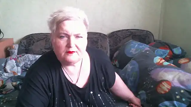 Snapshot of Lana555 chatting on 17, 6, 2026 Lana555 online show from 17, 6, 2026
