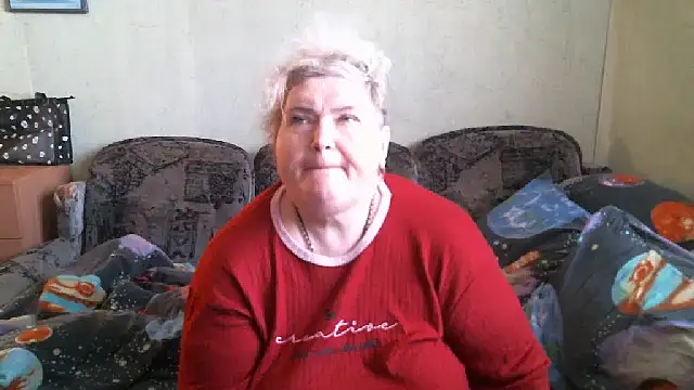 Snapshot of Lana555 chatting on 17, 10, 2025 Lana555 online show from 17, 10, 2025