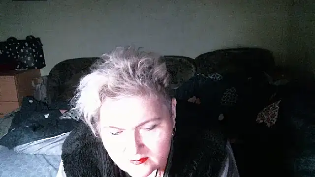 Snapshot of Lana555 chatting on 23, 10, 2025 Lana555 online show from 23, 10, 2025