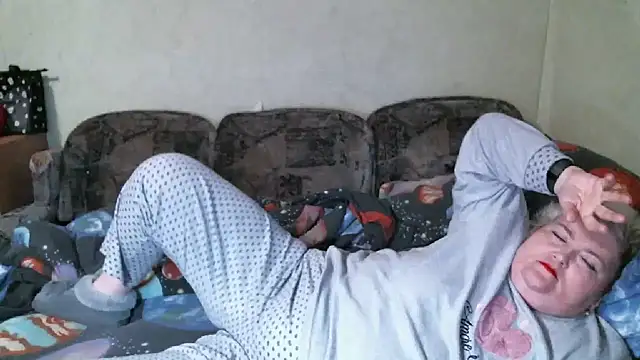 Snapshot of Lana555 chatting on 13, 10, 2025 Lana555 online show from 13, 10, 2025