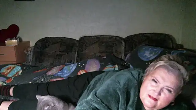 Lana555 online show from 12, 2, 2026