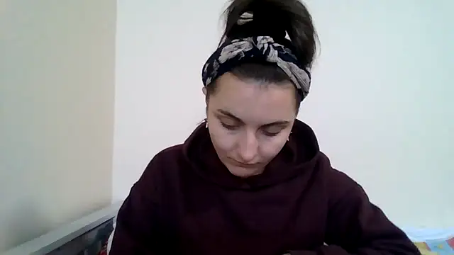 DInaraXRose online show from 13, 10, 2025