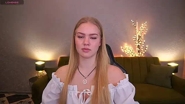 CelesteNoir online show from 12, 11, 2025