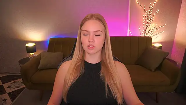 CelesteNoir online show from 7, 10, 2025