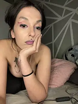 Piggiteablacktea online show from 2, 5, 2026