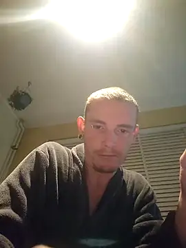 piercingpik online show from 6, 1, 2026