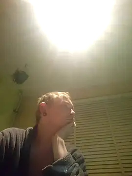 piercingpik online show from 10, 3, 2026