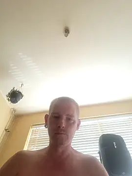 Snapshot of piercingpik chatting on 30, 6, 2026 piercingpik online show from 30, 6, 2026