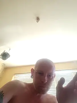 piercingpik online show from 25, 5, 2026