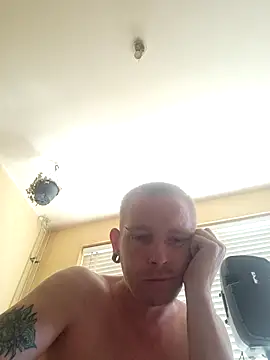 Snapshot of piercingpik chatting on 29, 6, 2026 piercingpik online show from 29, 6, 2026