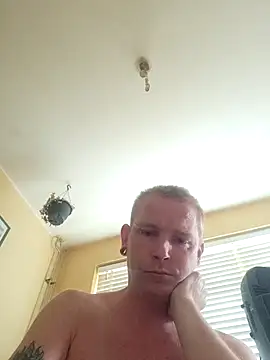 Snapshot of piercingpik chatting on 21, 7, 2026 piercingpik online show from 21, 7, 2026