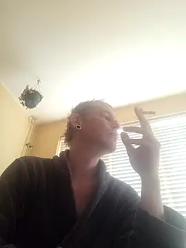 piercingpik online show from 17, 3, 2026