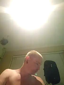 Snapshot of piercingpik chatting on 27, 6, 2026 piercingpik online show from 27, 6, 2026