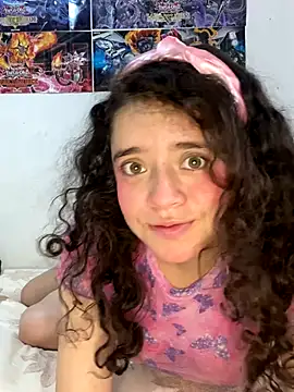 Snapshot of Lucy_YupiSweet chatting on 7, 11, 2025 Lucy YupiSweet online show from 7, 11, 2025