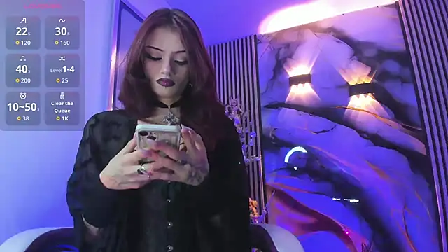 chloe jacksonn online show from 13, 12, 2025