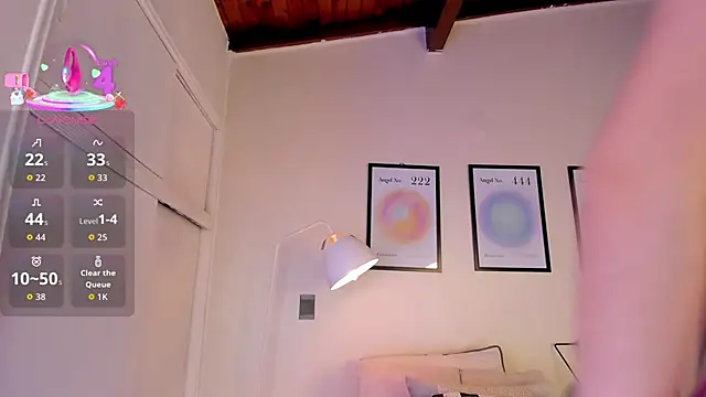 AriaMuse online show from 25, 10, 2025