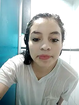 Snapshot of Luciasmith_74829 chatting on 4, 11, 2025 Luciasmith 74829 online show from 4, 11, 2025