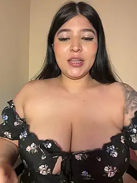 Vliacoooper2 online show from 4, 4, 2026