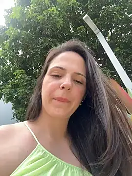 Snapshot of Lady_LauraRose chatting on 14, 11, 2025 Lady LauraRose online show from 14, 11, 2025