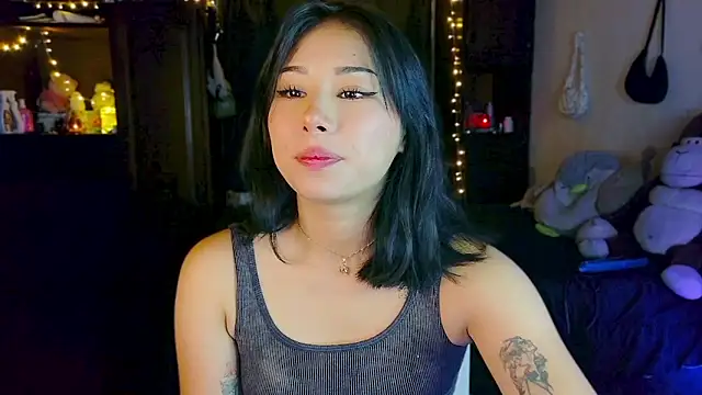 Snapshot of Shisuku_Sophi chatting on 22, 5, 2026 Shisuku Sophi online show from 22, 5, 2026
