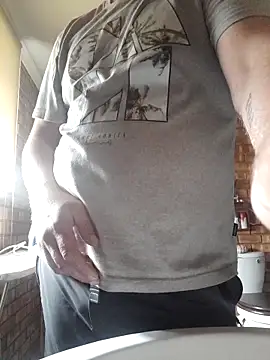 wallacelegend online show from 4, 11, 2025