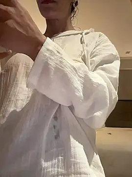 Ofcourseoneday online show from 23, 4, 2026