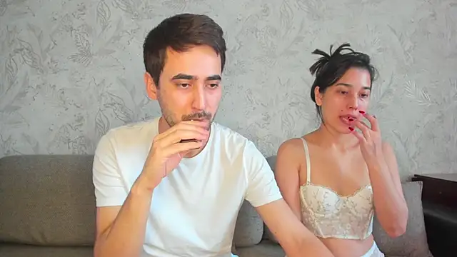 sophywhisper online show from 7, 1, 2026