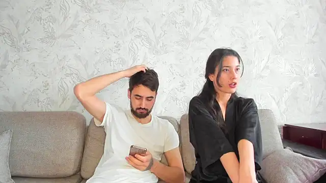 sophywhisper online show from 3, 3, 2026