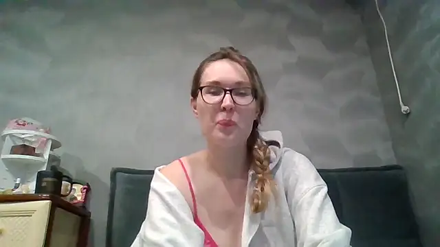 Jugira online show from 9, 10, 2025