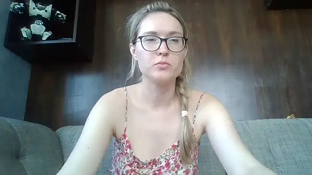 Snapshot of Jugira chatting on 27, 5, 2026 Jugira online show from 27, 5, 2026