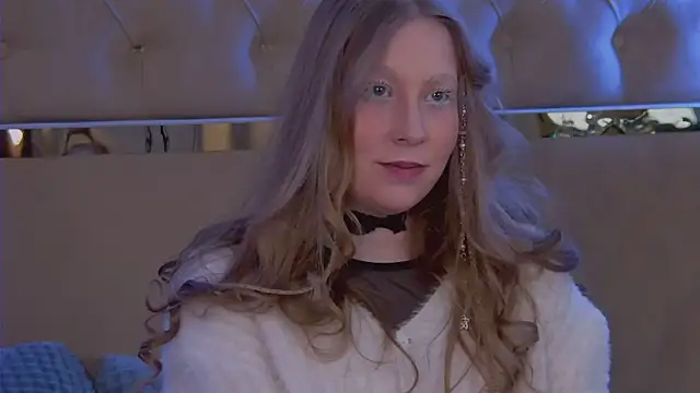 Snapshot of MiaEuphoria_ chatting on 8, 1, 2026 MiaEuphoria online show from 8, 1, 2026