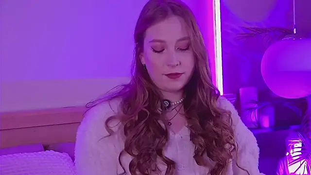 Snapshot of MiaEuphoria_ chatting on 12, 2, 2026 MiaEuphoria online show from 12, 2, 2026