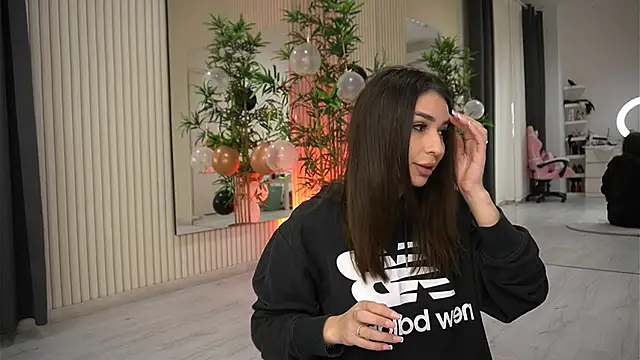 EmmaBlanco online show from 21, 11, 2025